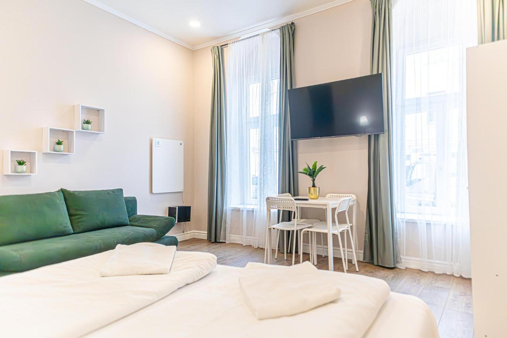 Stylish Studio Apartment Wiener Stadthalle Exteriér fotografie